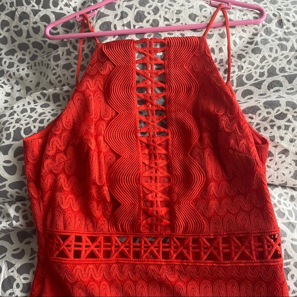 TOPSHOP RED CROCHET BODYCON LACE DRESS - Picture 10 of 13